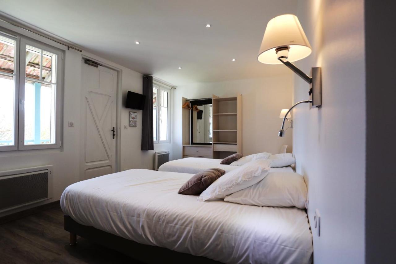 Hotel La Buissonniere Bannay  Экстерьер фото